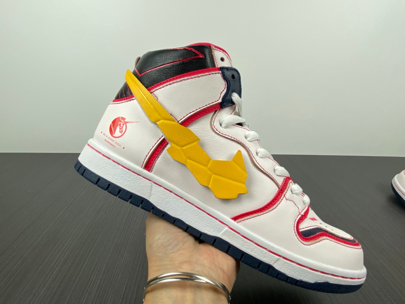 Gundam x Nike SB Dunk High DH7717-100